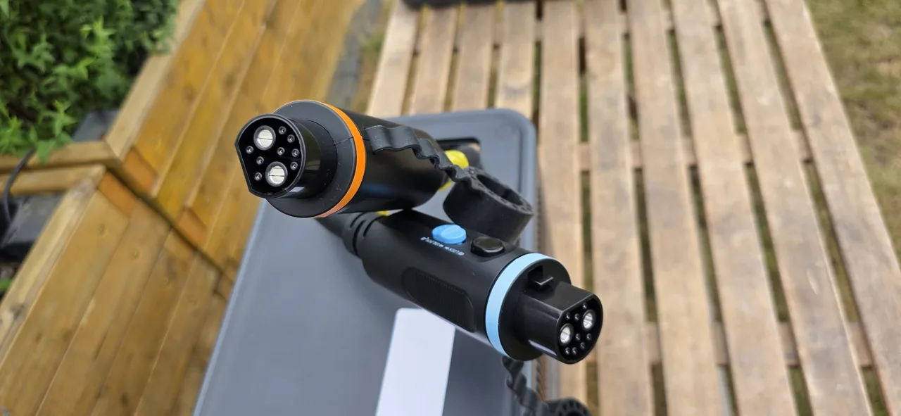Фотография из обзора AFERIY Nomad1800 Pro с аккумулятором: обзор TechRadar, 4