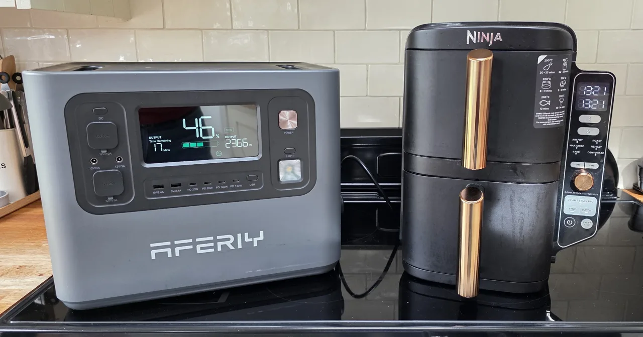 Фотография из обзора AFERIY P280: тест мощных бытовых приборов от TechRadar, 2