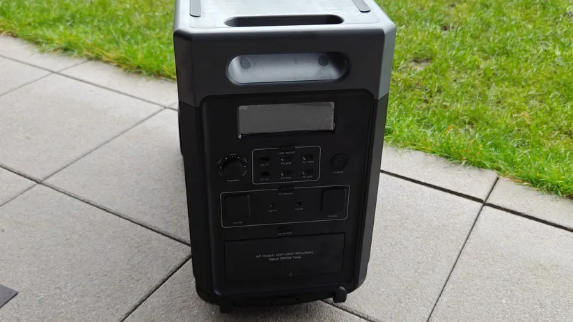 Фотография из обзора AFERIY P310: мощность 3 600 Вт в тесте heise, 33